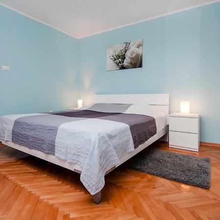 Apartment Anastasia Rovinj Bagian luar foto