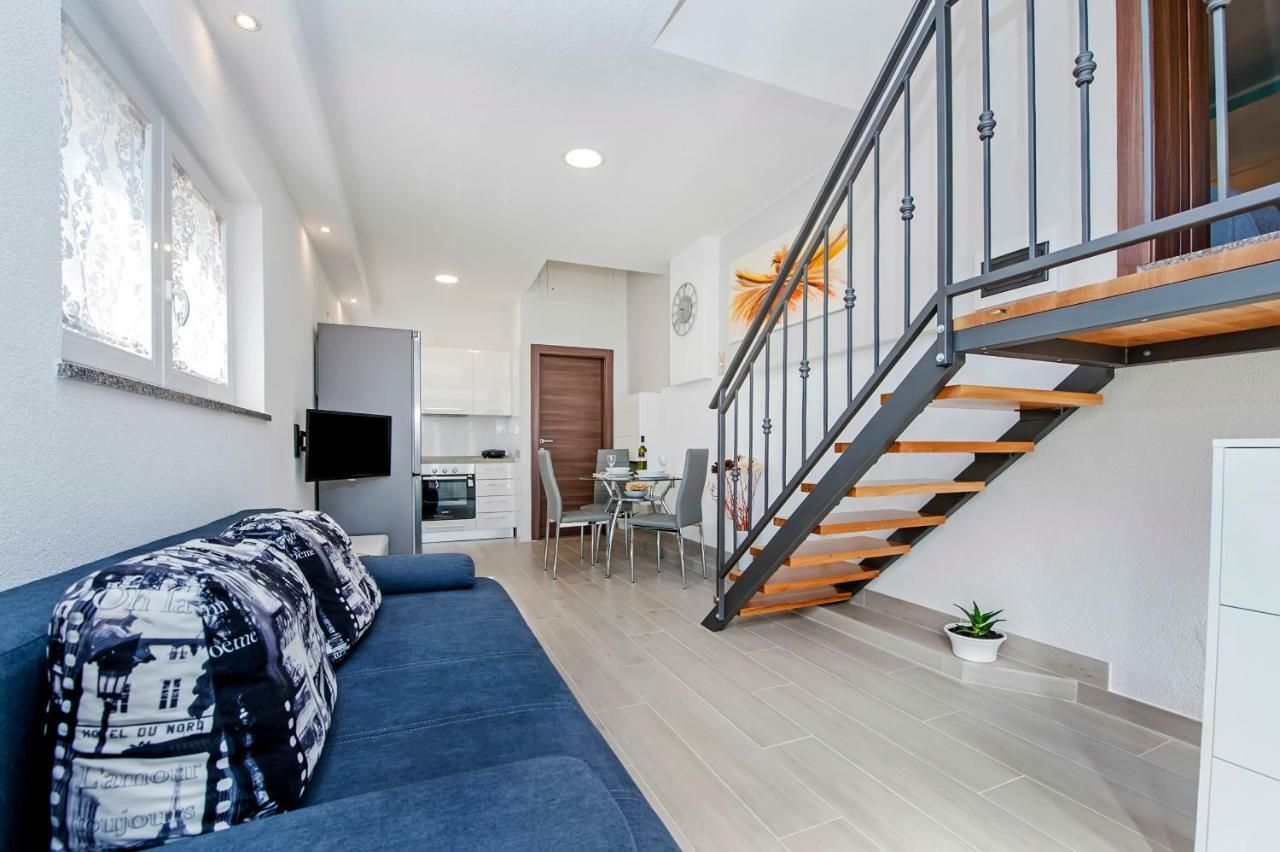 Apartment Anastasia Rovinj Bagian luar foto