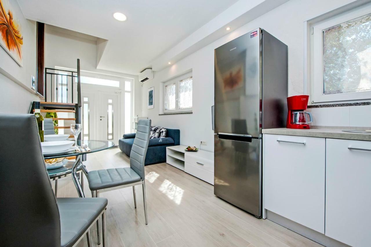 Apartment Anastasia Rovinj Bagian luar foto