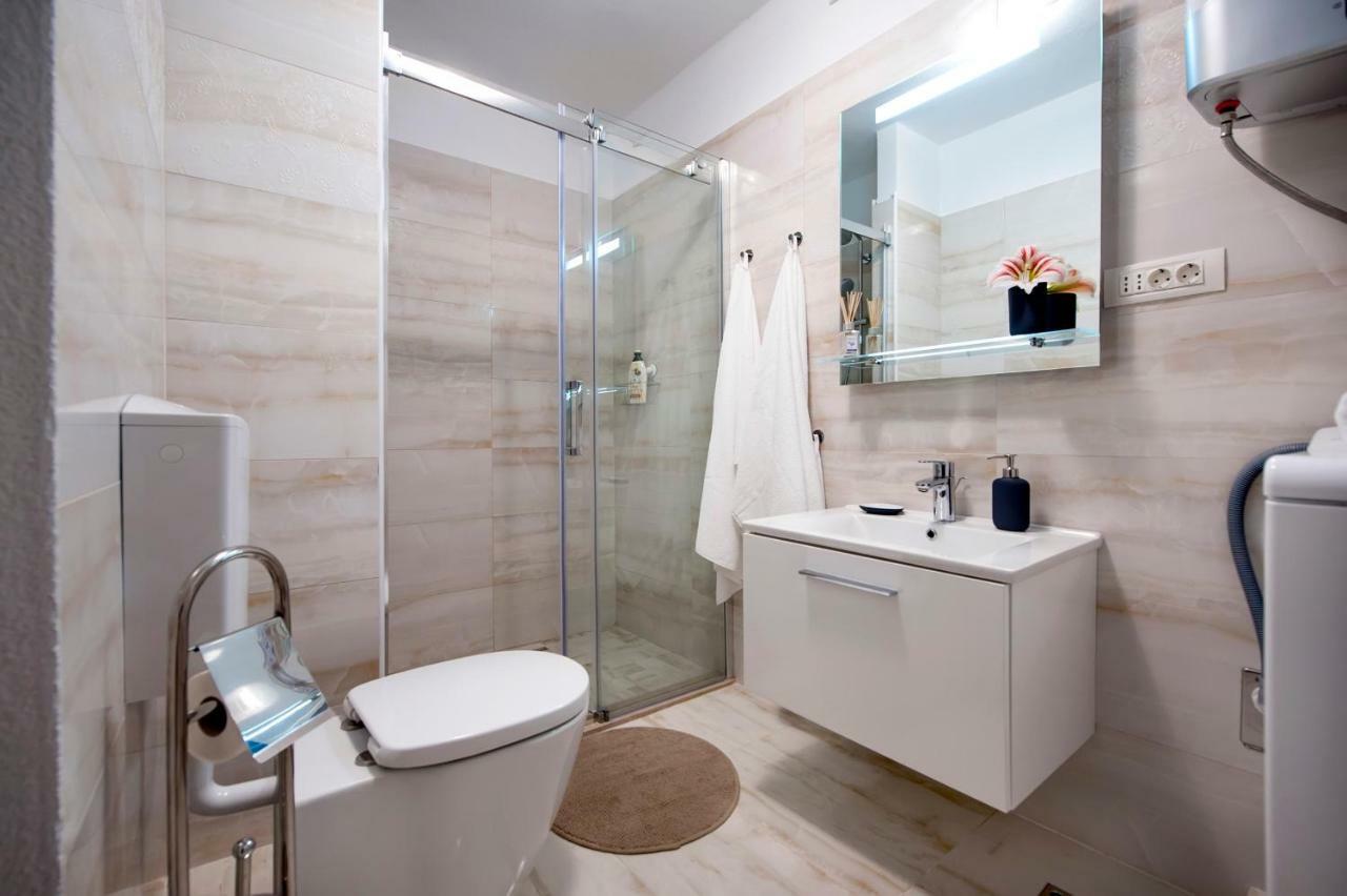 Apartment Anastasia Rovinj Bagian luar foto