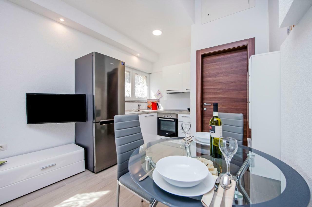 Apartment Anastasia Rovinj Bagian luar foto
